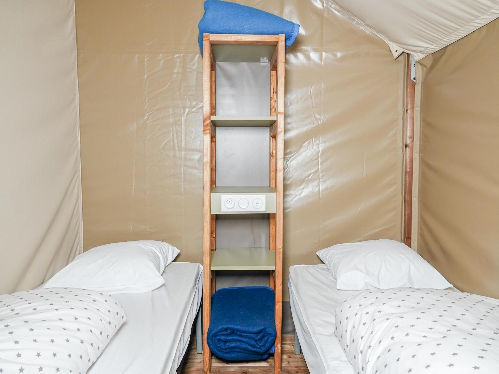 Camping Les 3 Sablieres Saint-Firmin  Rum bild